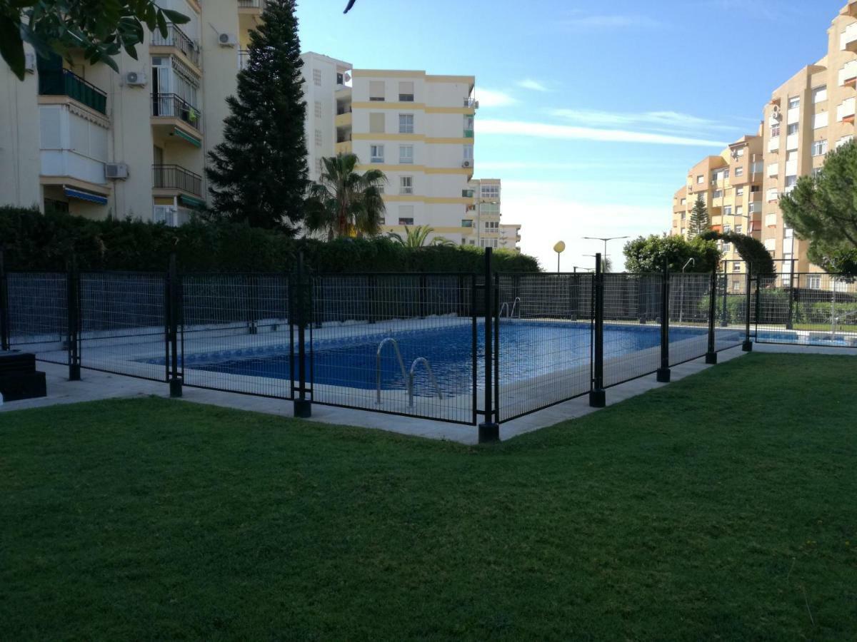 Appartamento ÁTICO VISTAMAR penthouse with views La Cala Del Moral Esterno foto